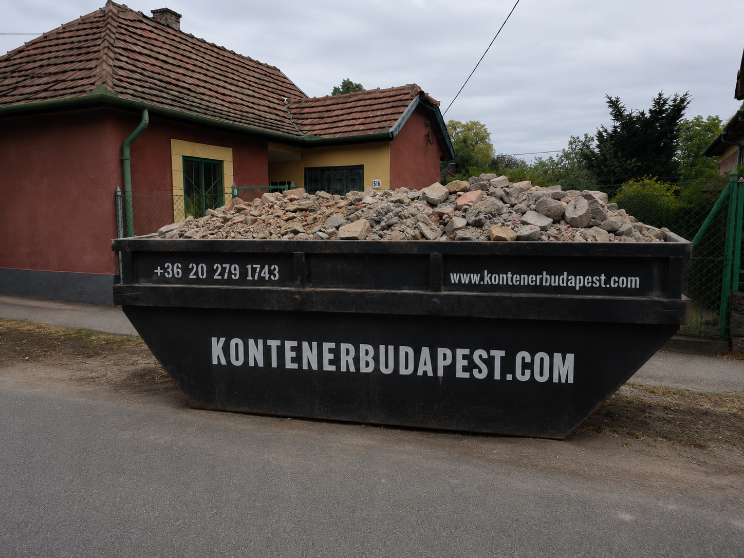 Sitt konténer tele építési törmelékkel - konténer rendelés Budapest